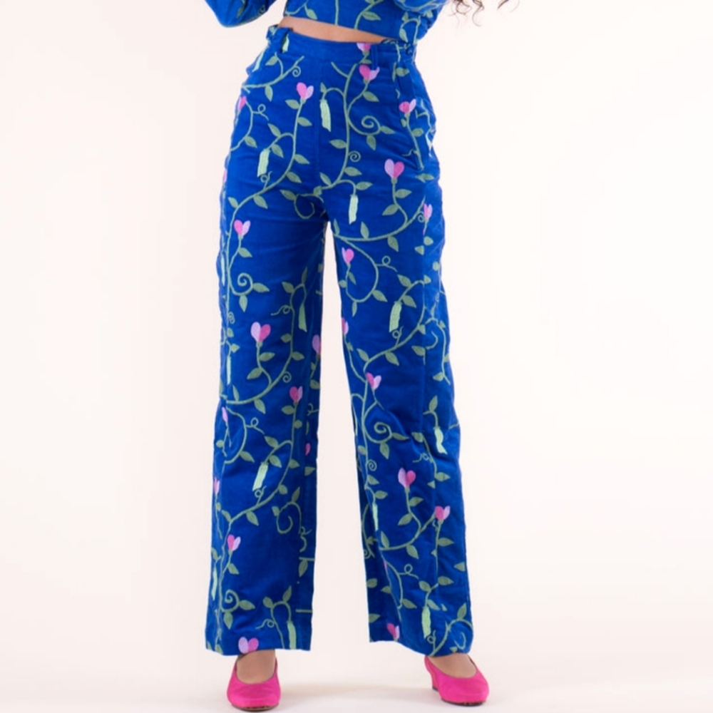Samantha Pleet Sweet Pea Embroidered Plank Pants in Cerulean Corduroy Size 29
